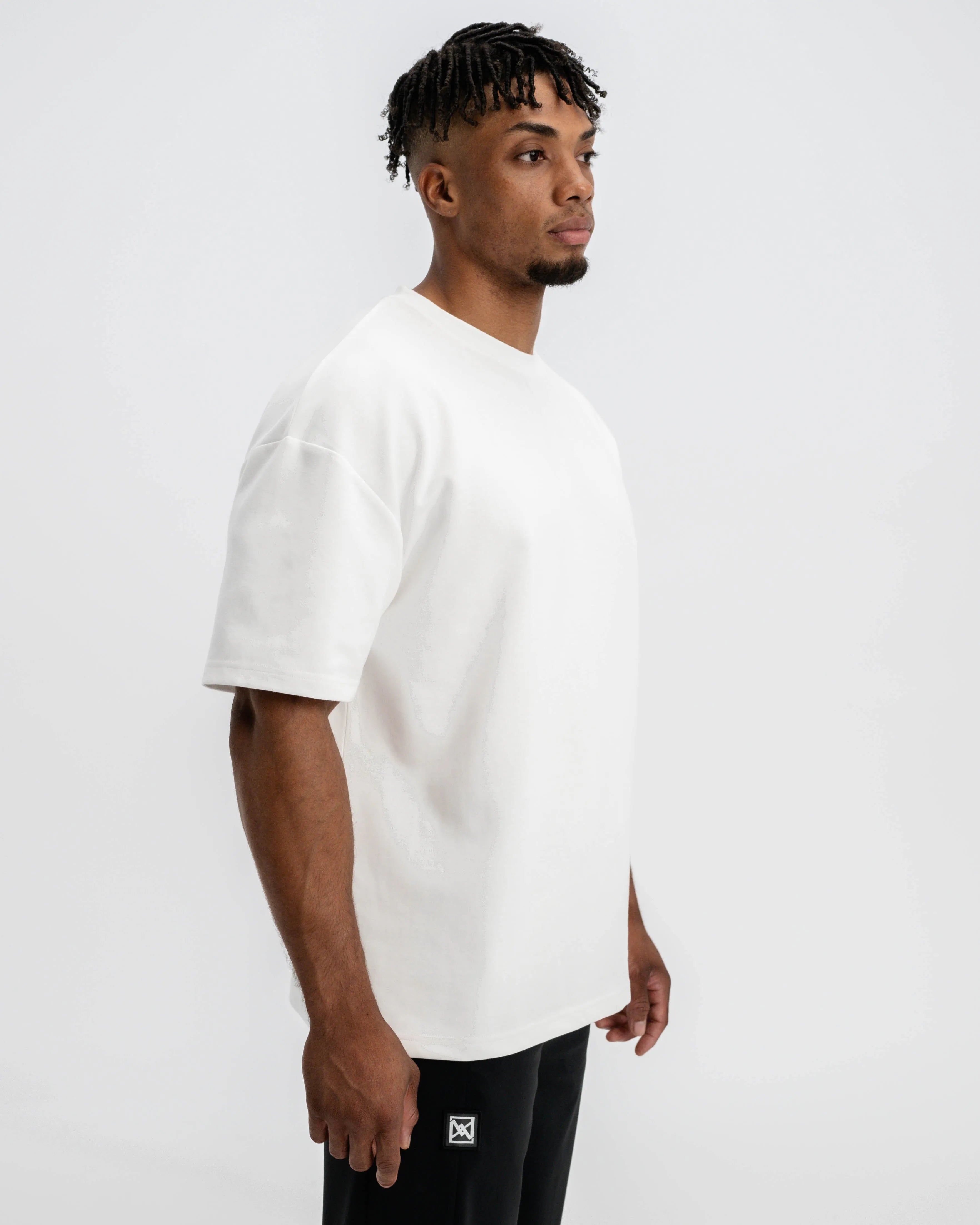 Essential Tee - Crisp White - AEON
