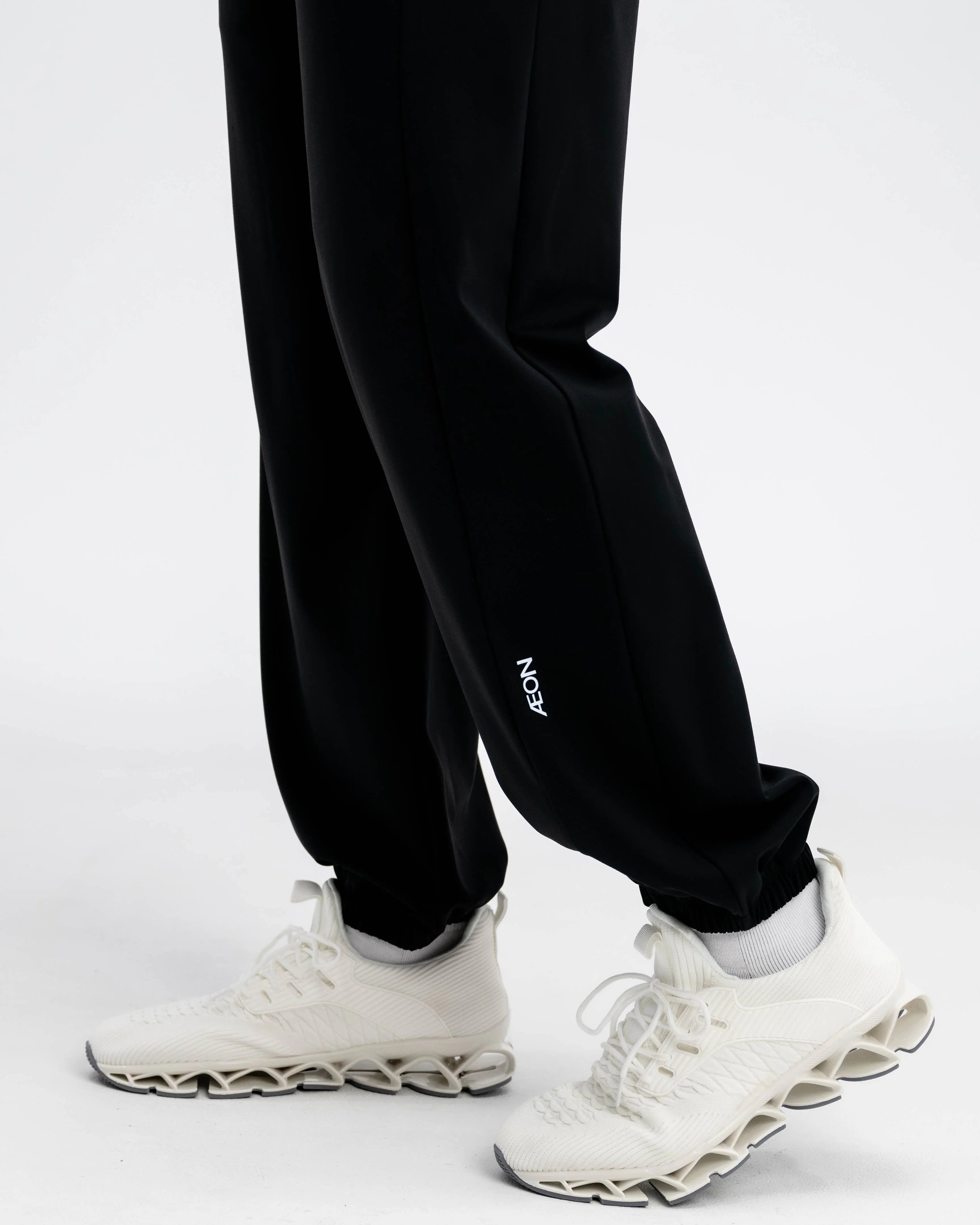 Essential Joggers - Jet Black - AEON