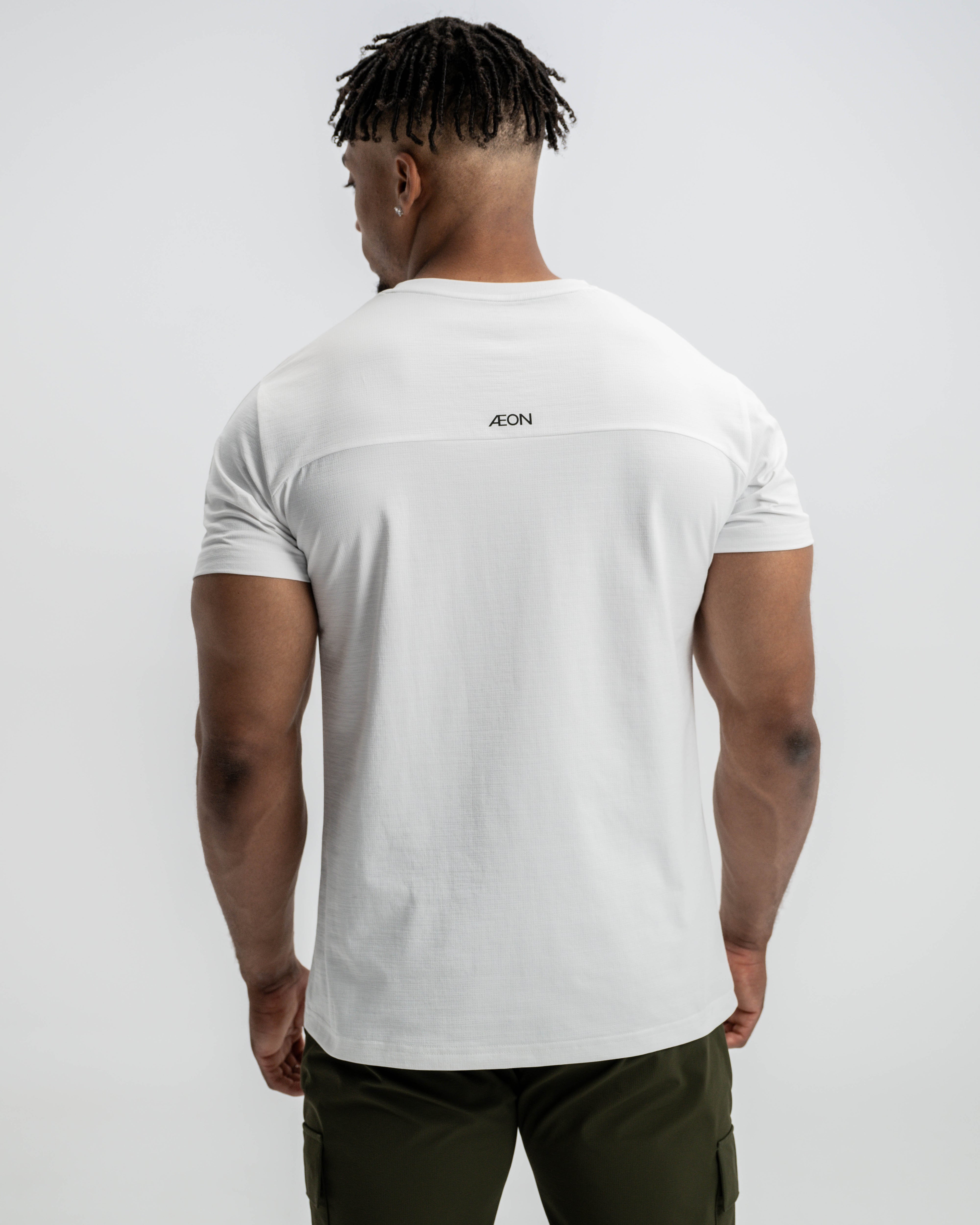 Performance Tee - Crisp White - AEON
