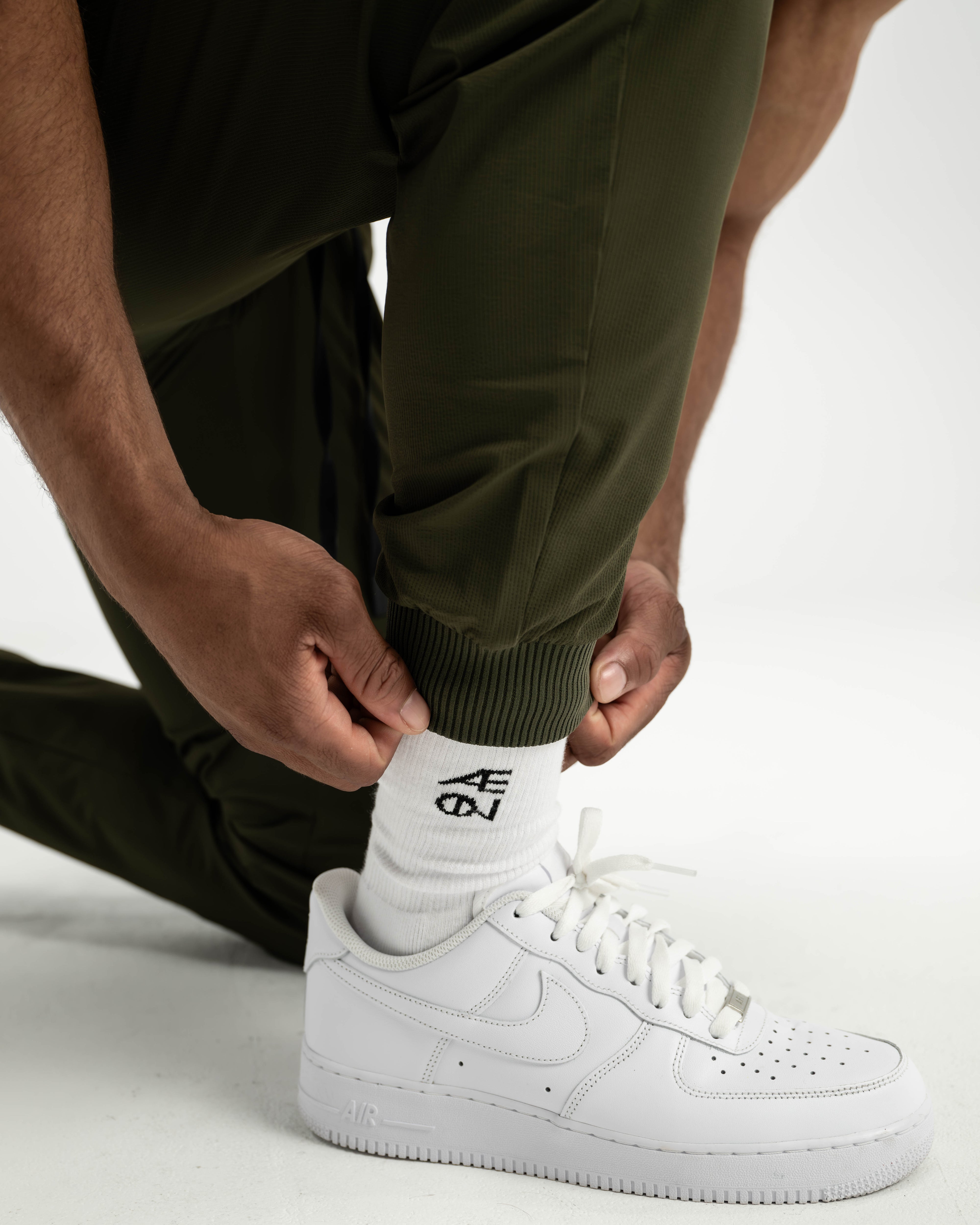 Performance Cargo Jogger - Forest Night - AEON